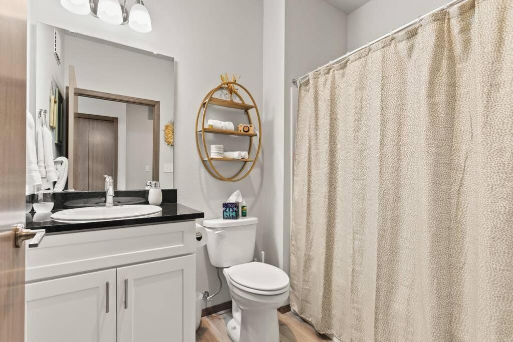 스포캔 Brand New 2 Bed 2 Bath Near Perry District And Dt 아파트 외부 사진